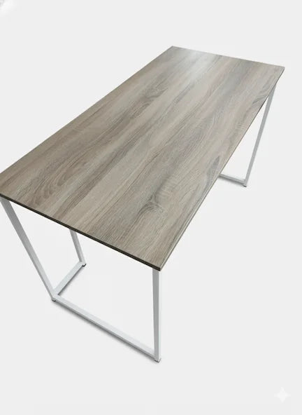 مكتب مودرن خشب مستورد لون بيج بقاعدة حديد قوية